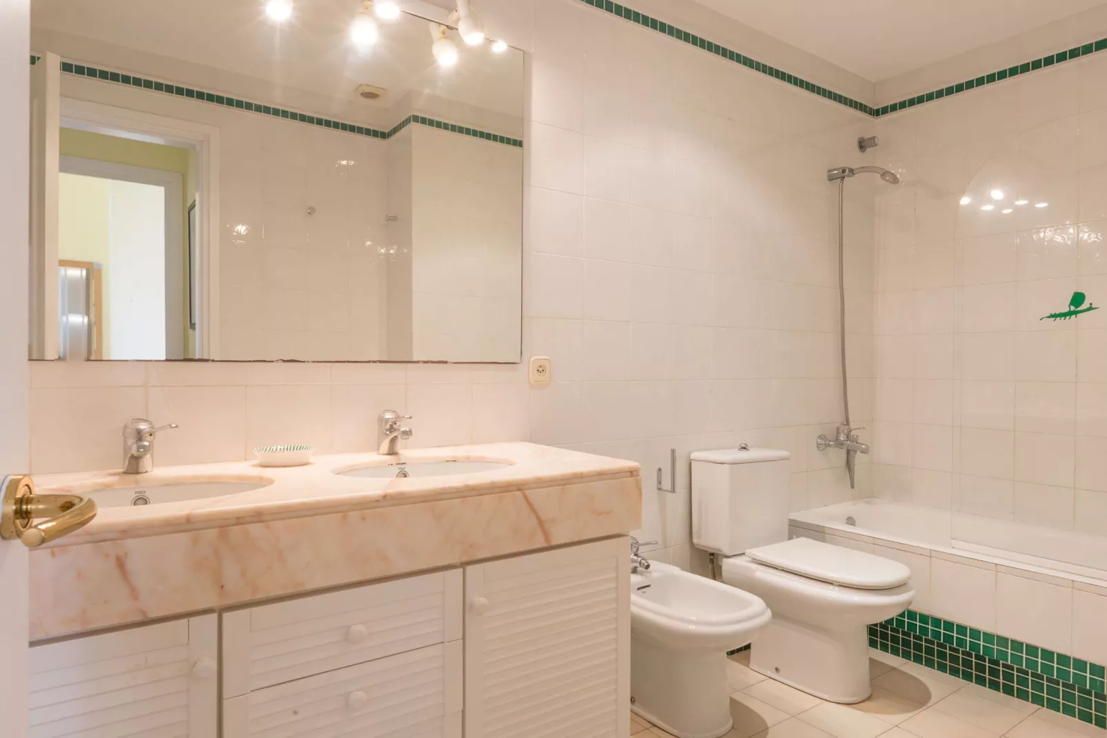 Ana 1-Badkamer