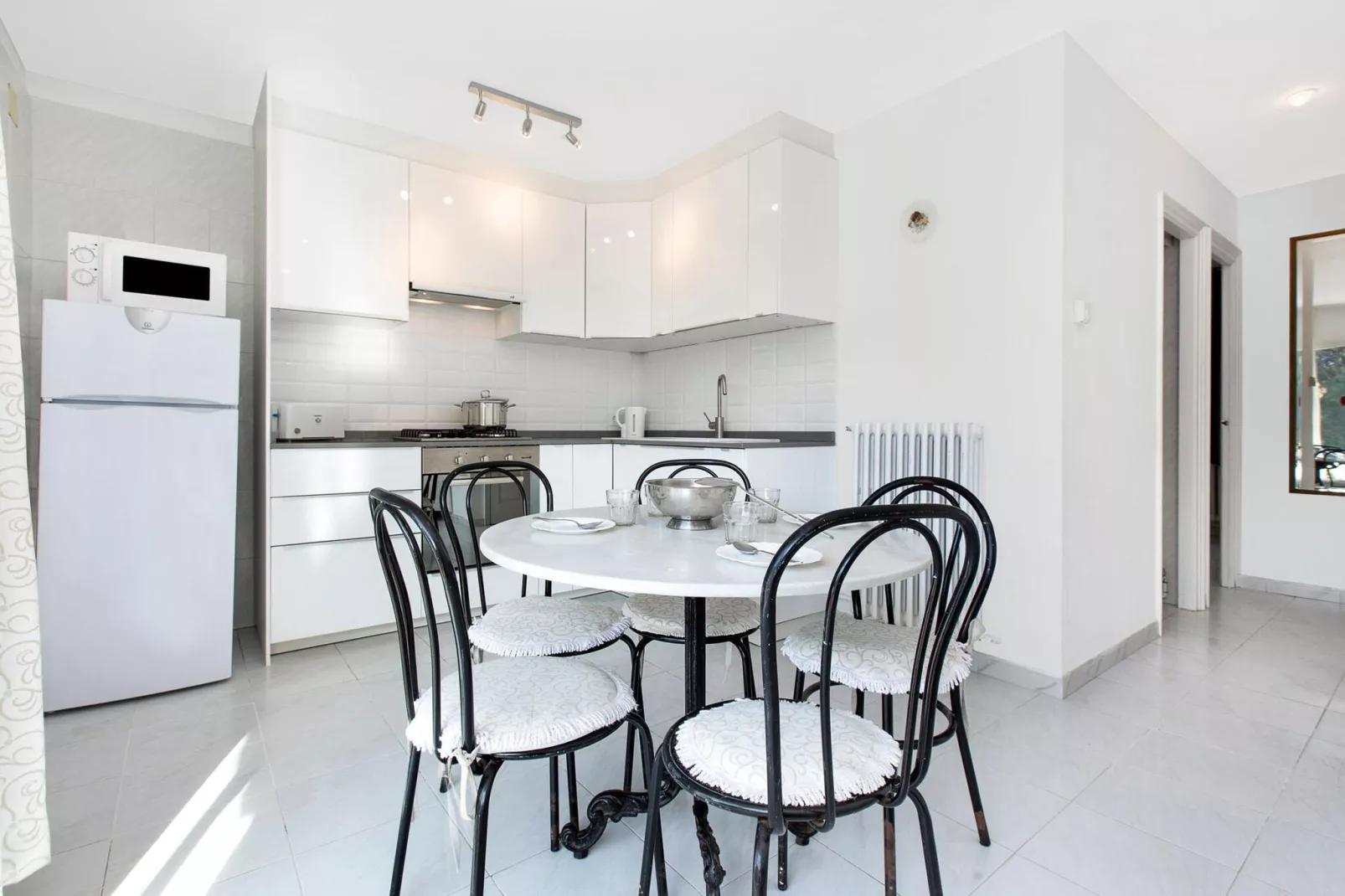 Ancora 14 B-1-Eetkamer