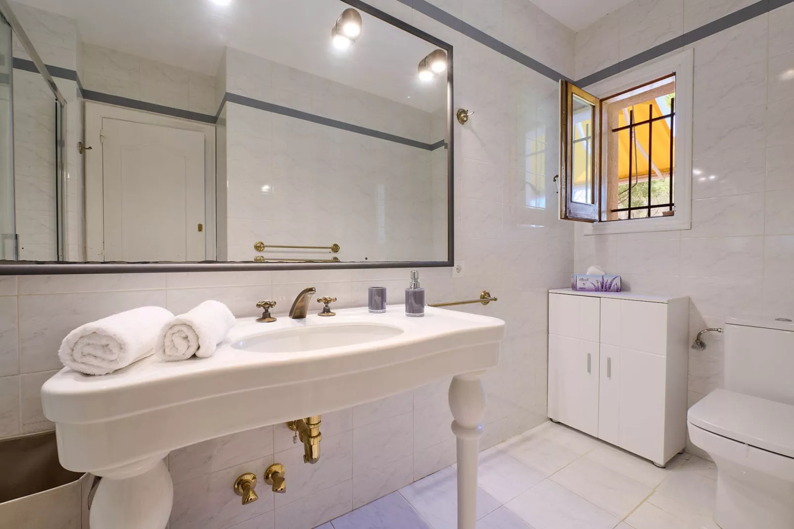 Cloe-Badkamer