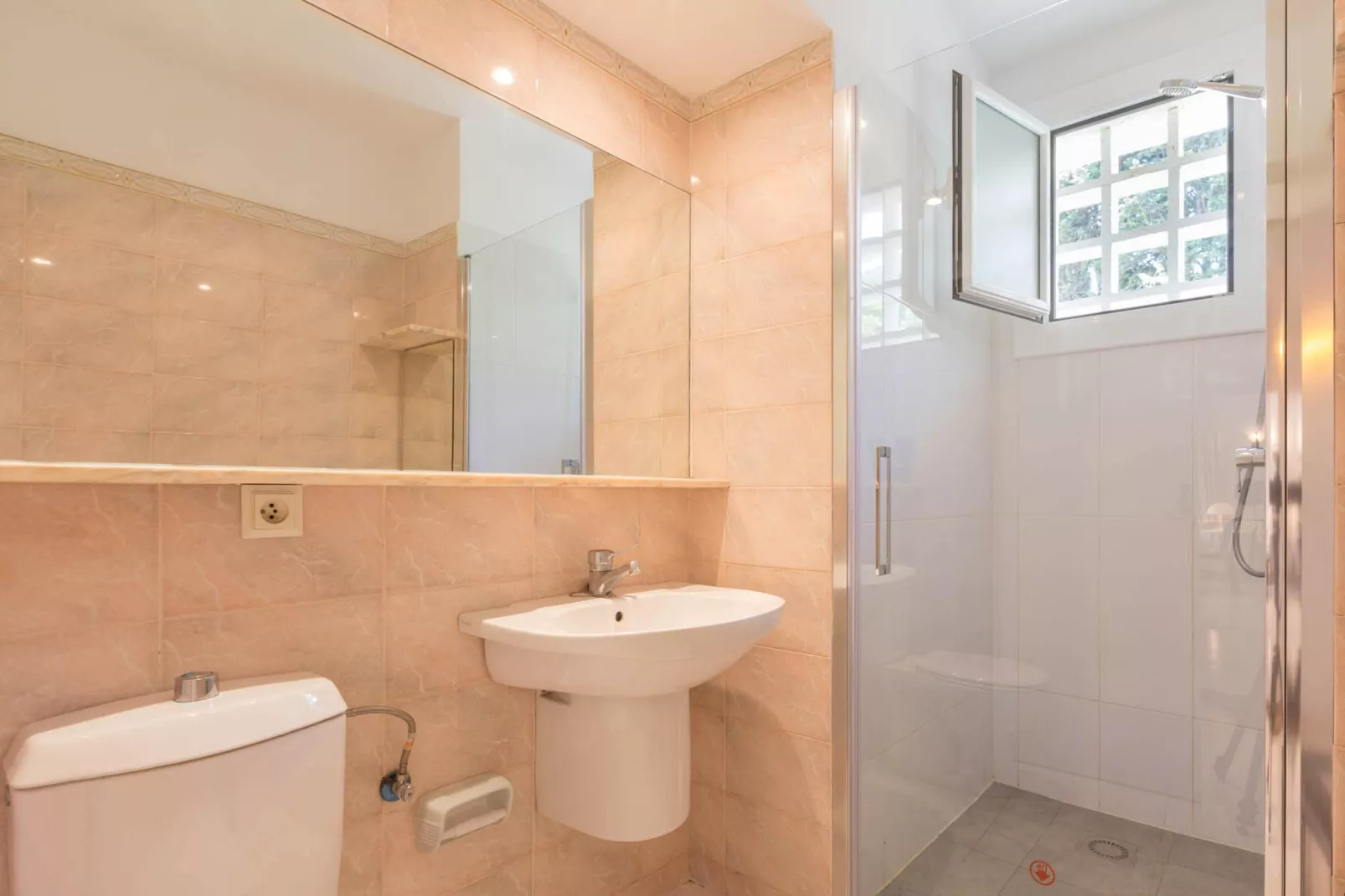 Pandora  Pl.-Badkamer