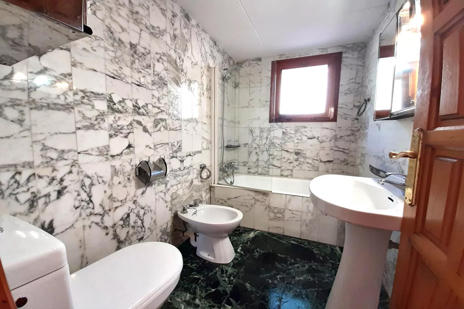 Alier-Badkamer