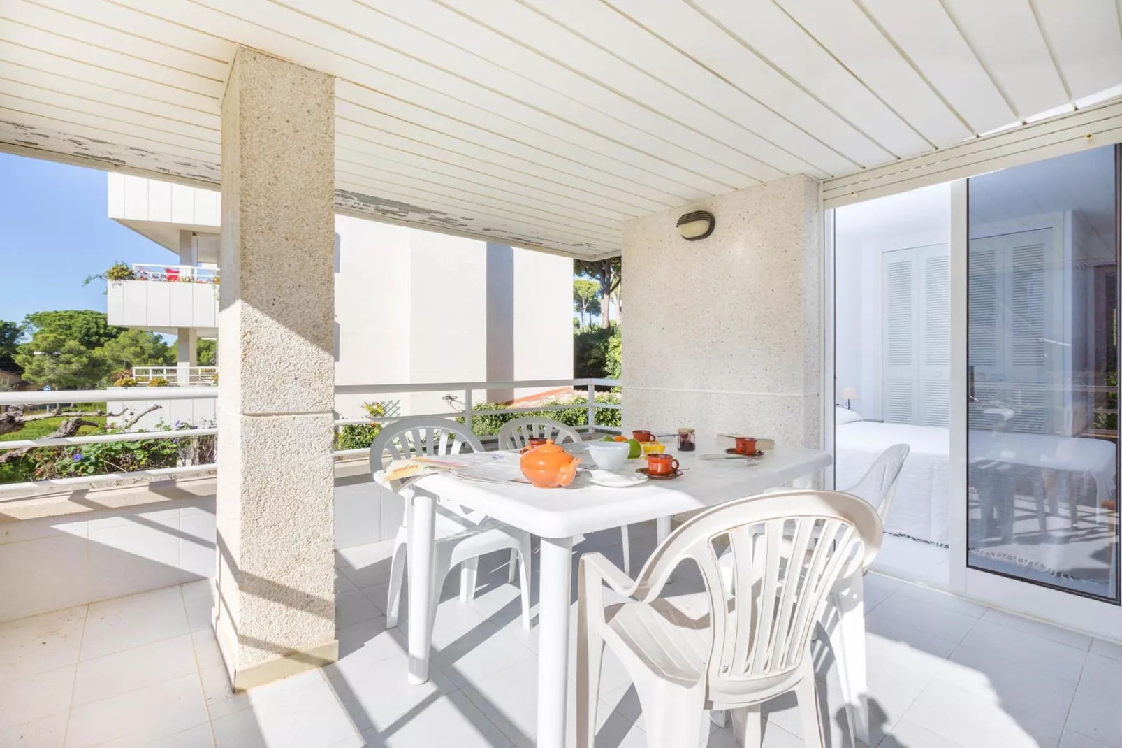 Open Pals - T-Terrasbalkon
