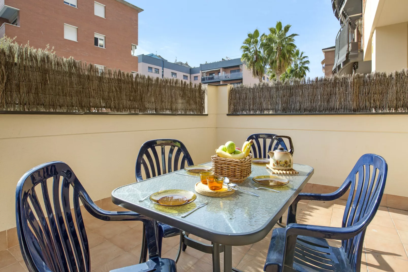 Port 51-Terras