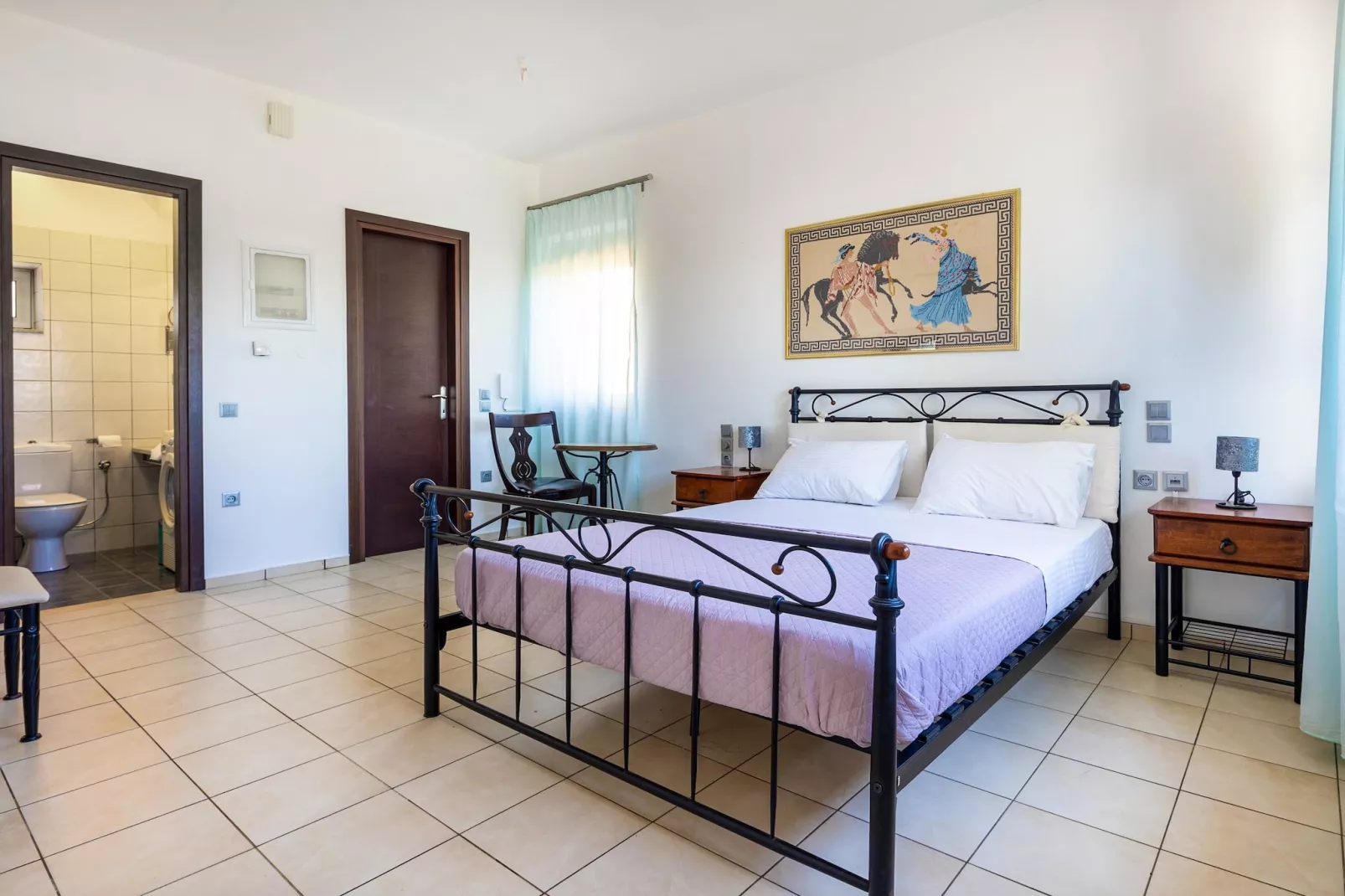 Villa Friends with private pool-Slaapkamer