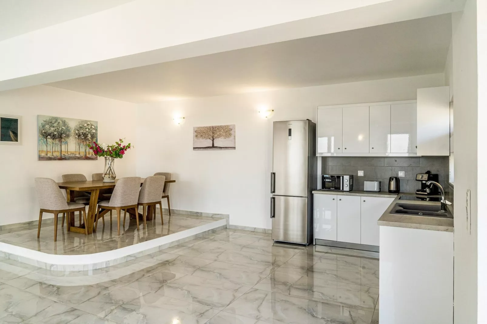 Joy of the Sea villa-Eetkamer