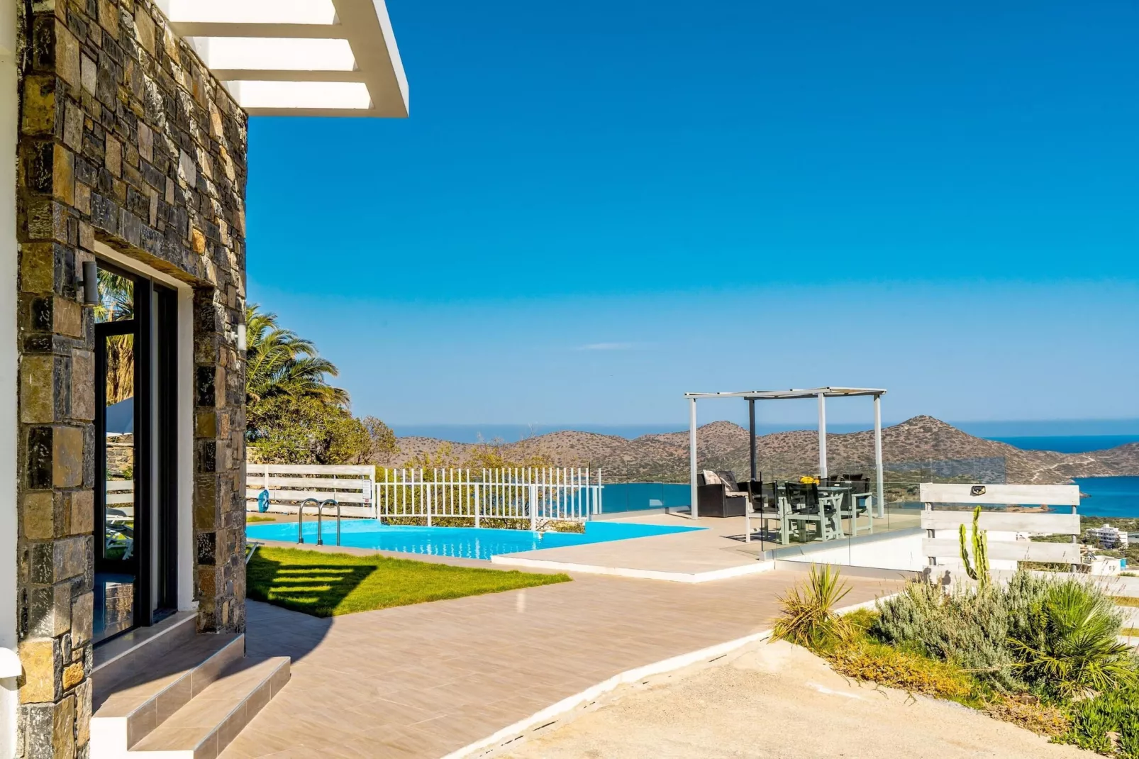 Joy of the Sky villa-Zwembad
