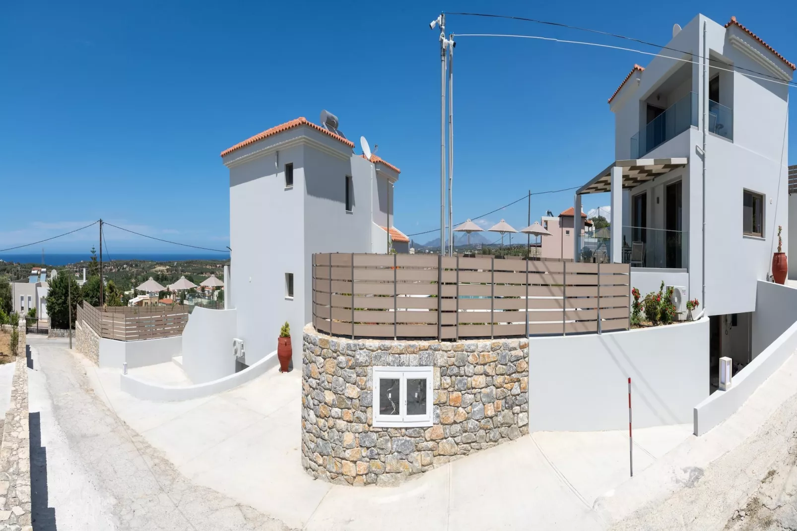 Athel Panoramic view Villas Athina-Buitenkant zomer