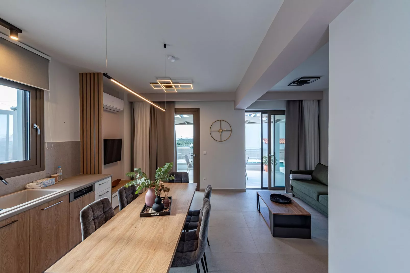 Athel Panoramic view Villas Athina-Eetkamer