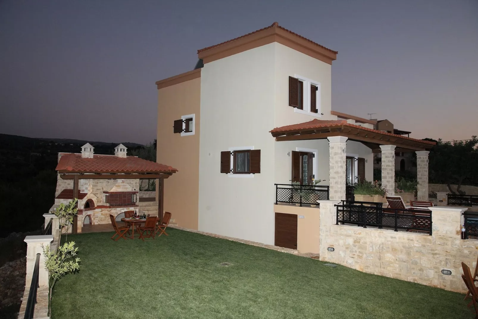 Agnanti Despoina villa with private pool-Terrasbalkon