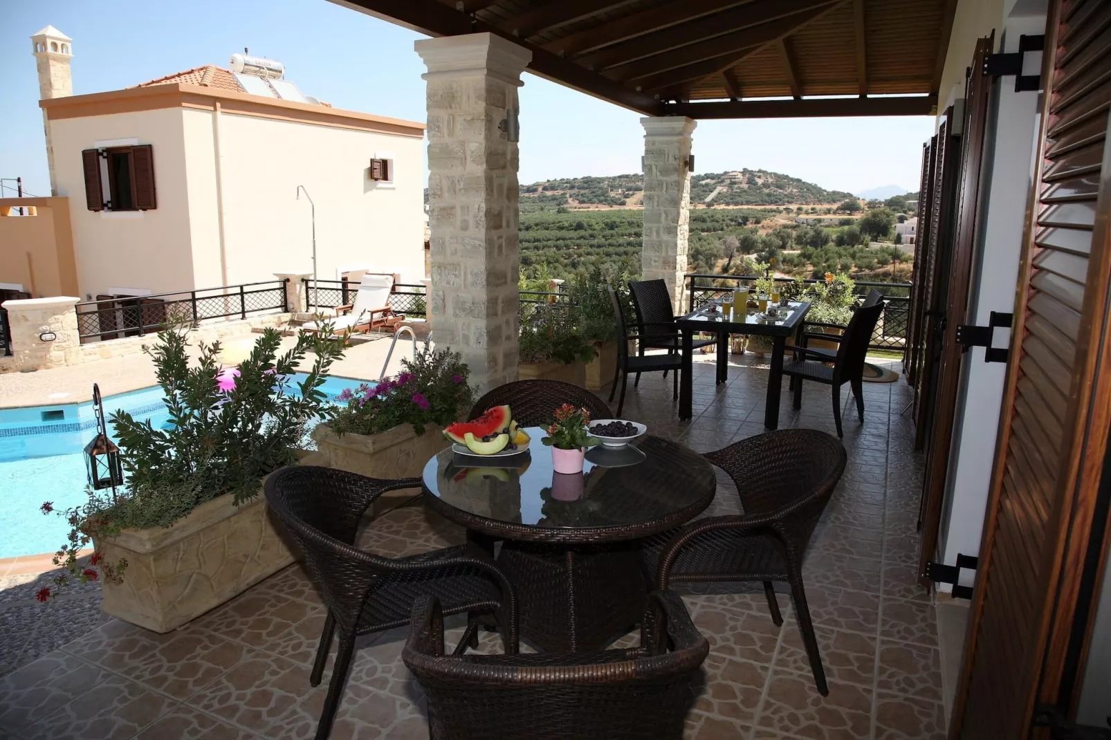 Agnanti Despoina villa with private pool-Terrasbalkon