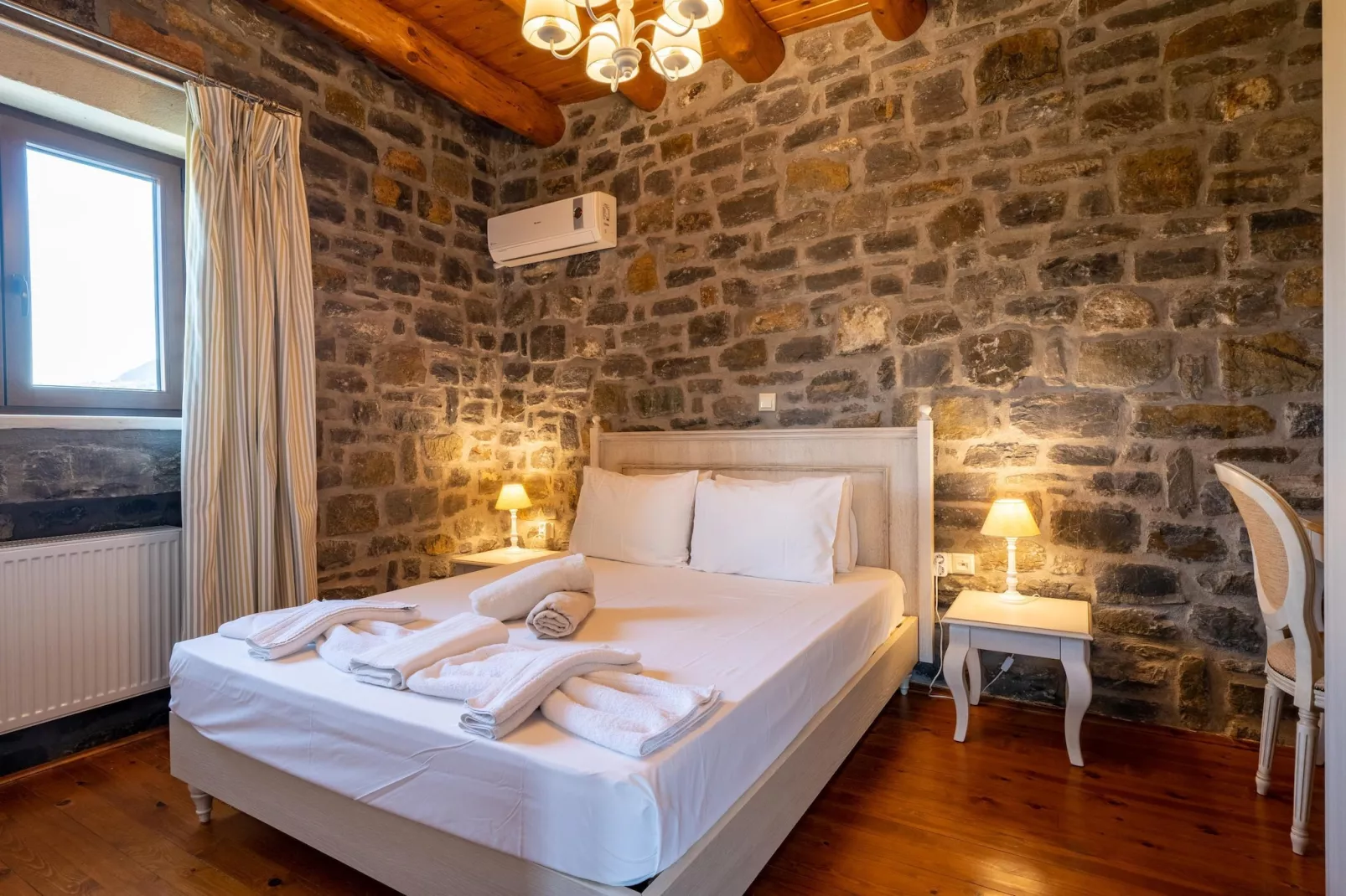 Villa Vilana with private pool-Slaapkamer