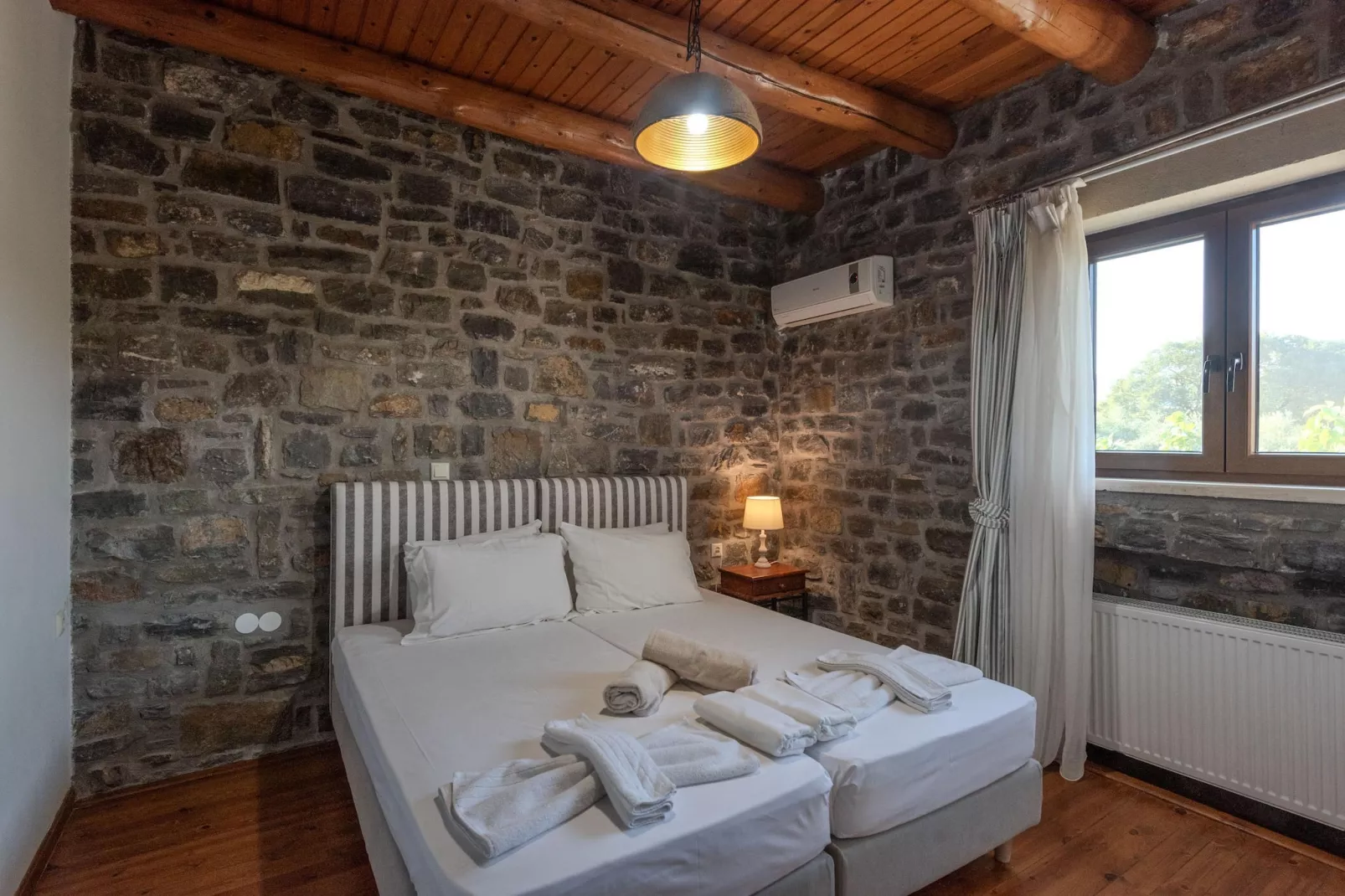 Villa Vilana with private pool-Slaapkamer