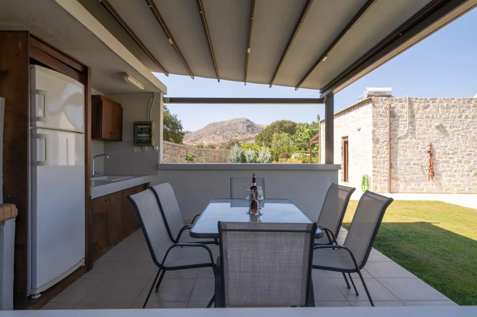 Villa Vilana with private pool-Terrasbalkon