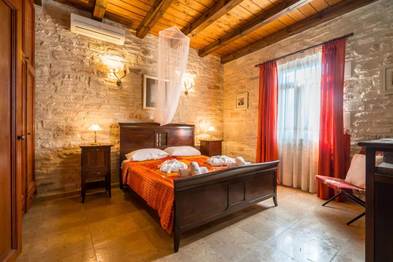 Villa Marcos Chara in Asteri-Slaapkamer
