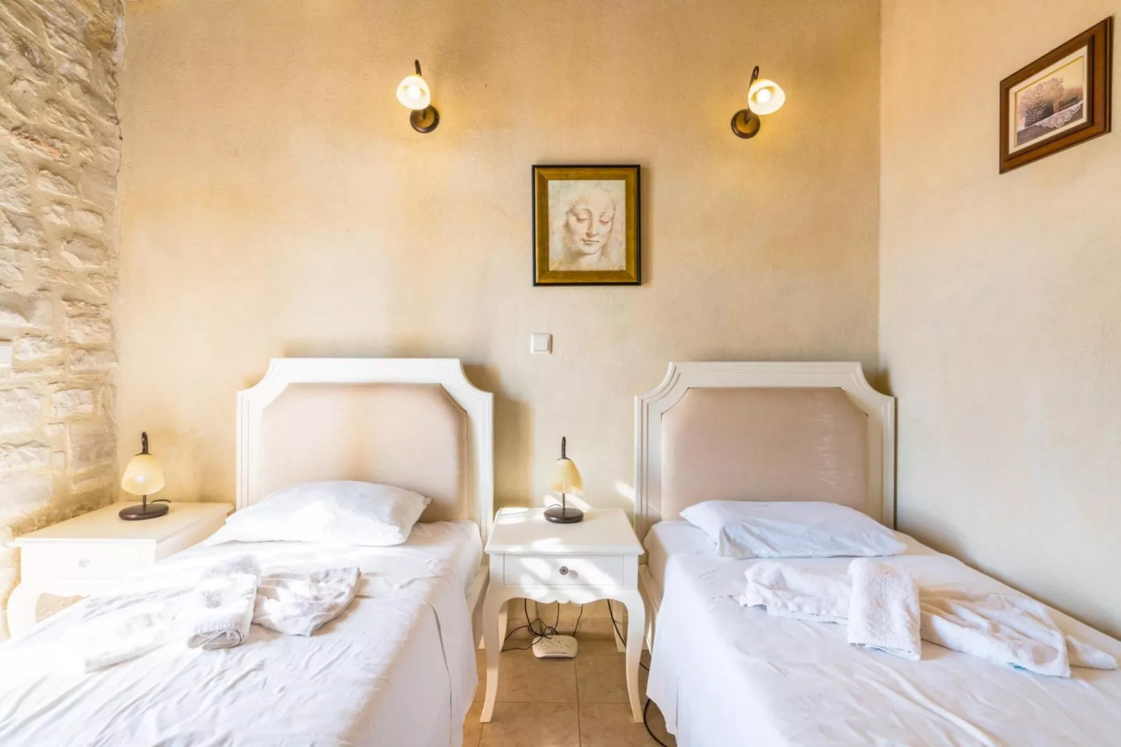 Villa Marcos Chara in Asteri-Slaapkamer