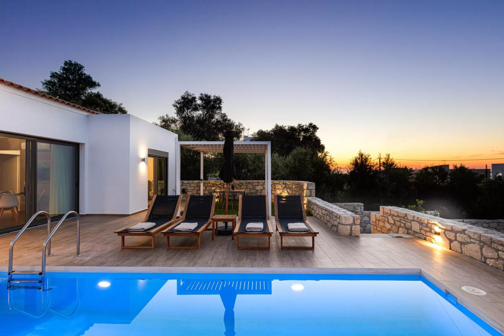 Luxury Villa Verde-Zwembad