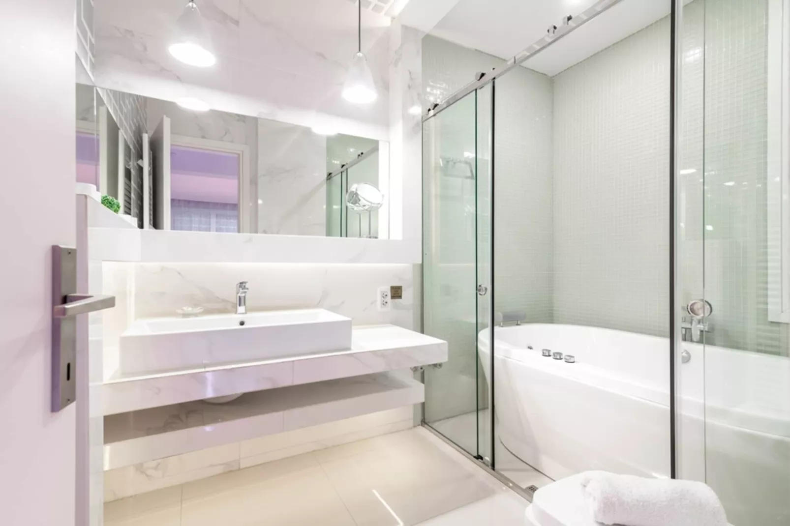 Luxury Villa Cavo Mare Meltemi with pool & jacuzzi-Badkamer