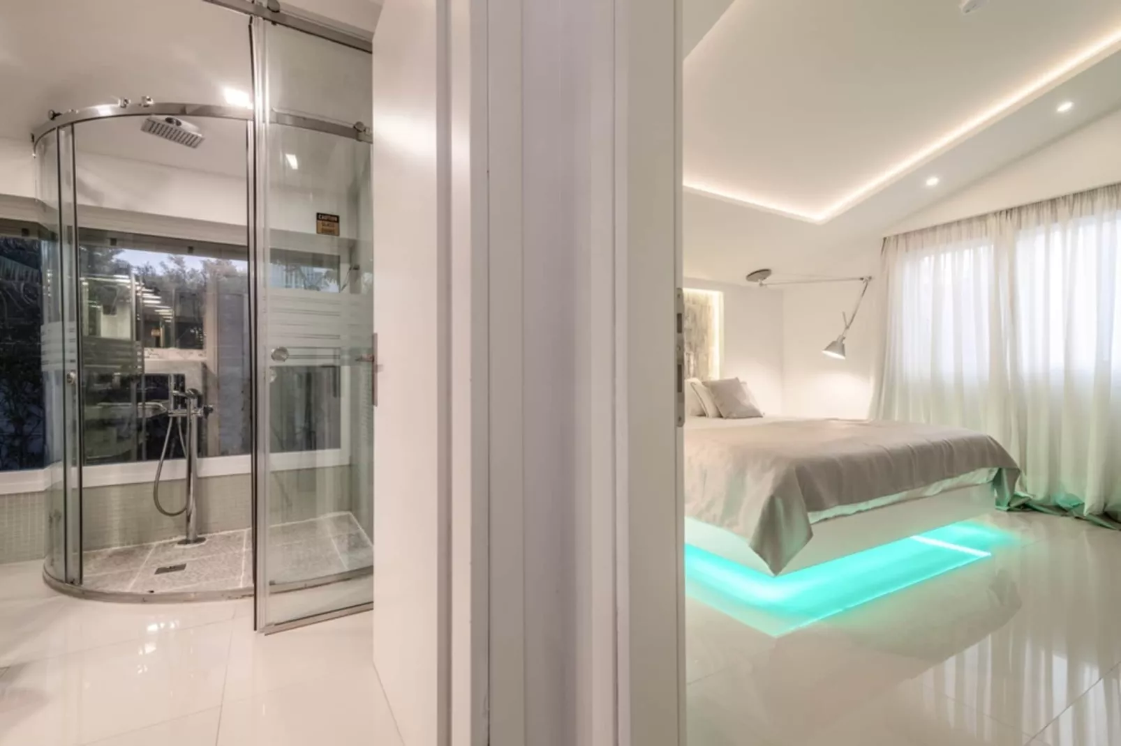 Luxury Villa Cavo Mare Meltemi with pool & jacuzzi-Slaapkamer