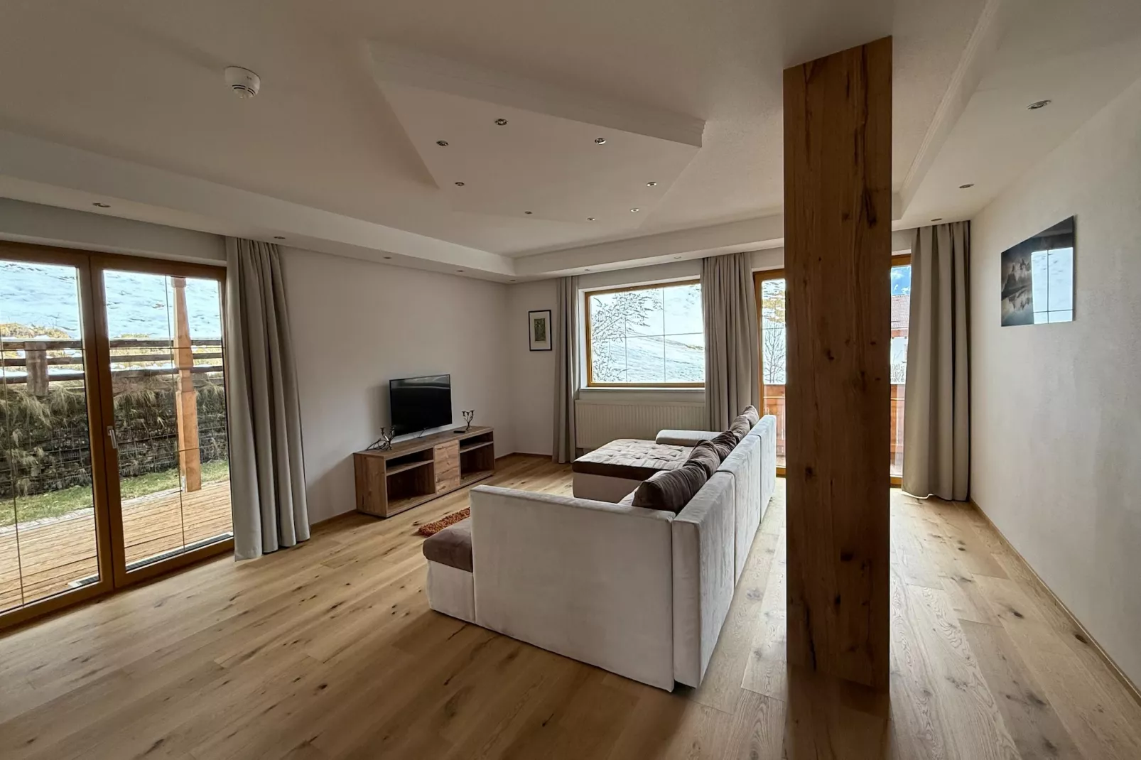 Apartment 21-Woonkamer