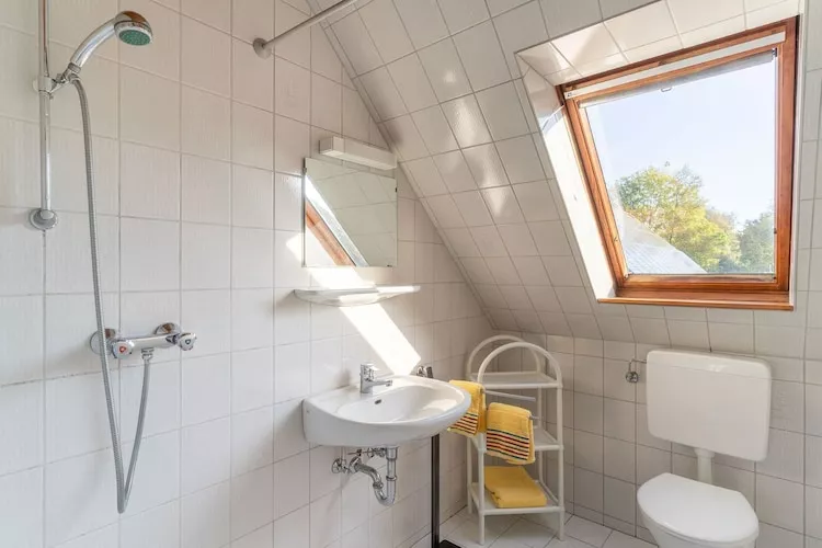 Ferienwohnung bi uns to Hus Tönning-Badkamer