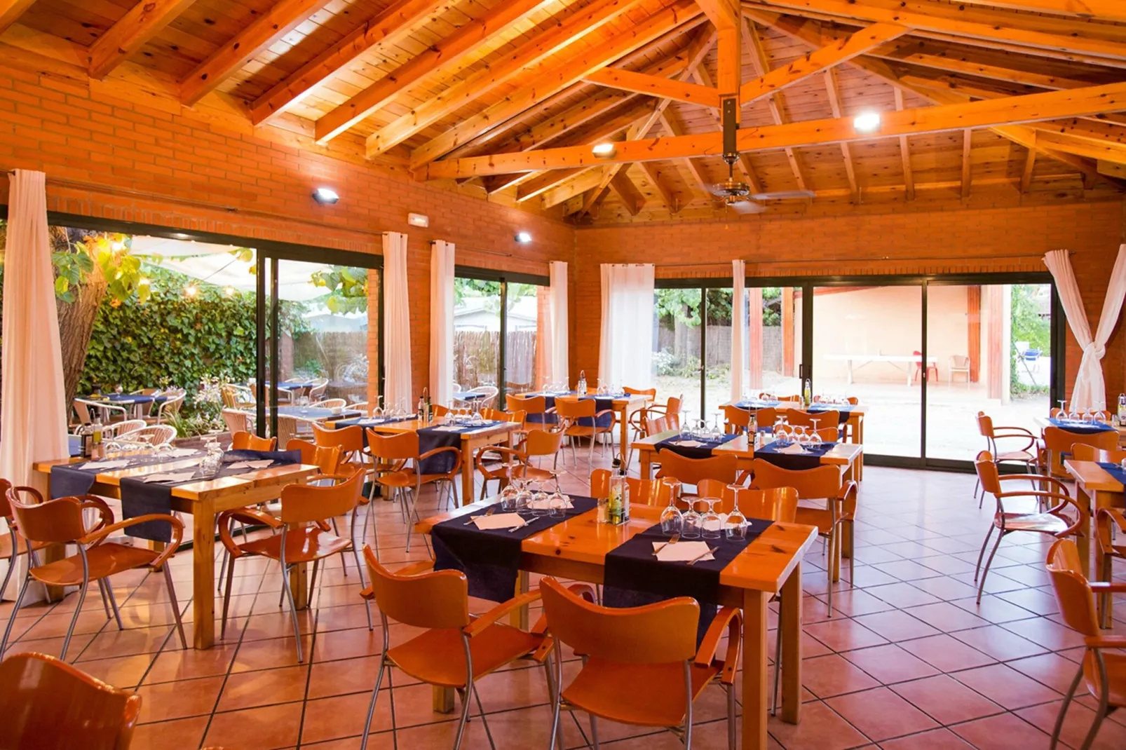 La Llosa Gregal- BUNGALOWS-Faciliteiten