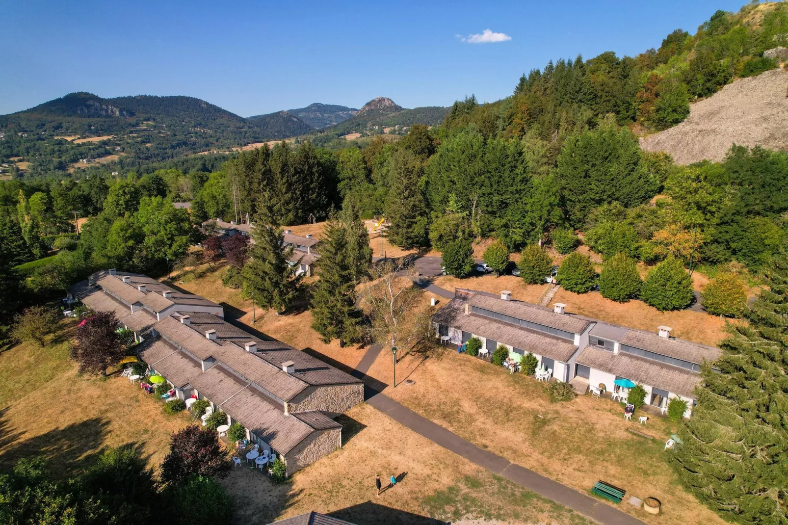 Saint-Julien-Chapteuil - Gîte 2 Pièces 4 Personnes 1  bébé-Gebieden zomer 20km