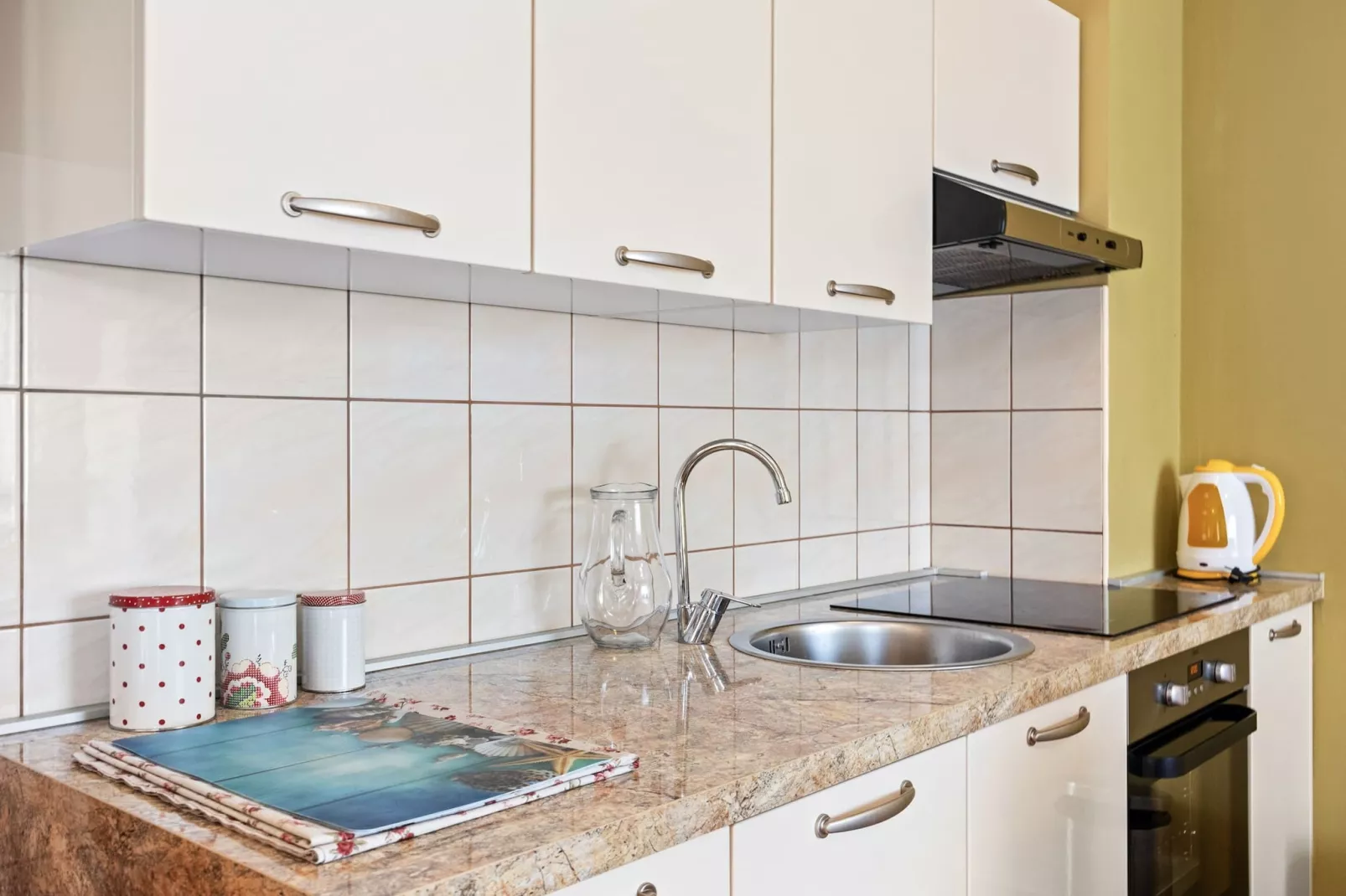 Apartments Neda - Two Bedroom Apartment Maslina-Keuken