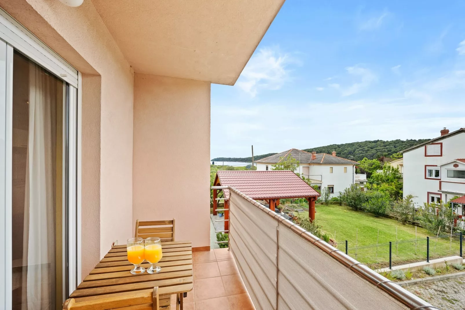 Apartments Neda - Two Bedroom Apartment Maslina-Terrasbalkon