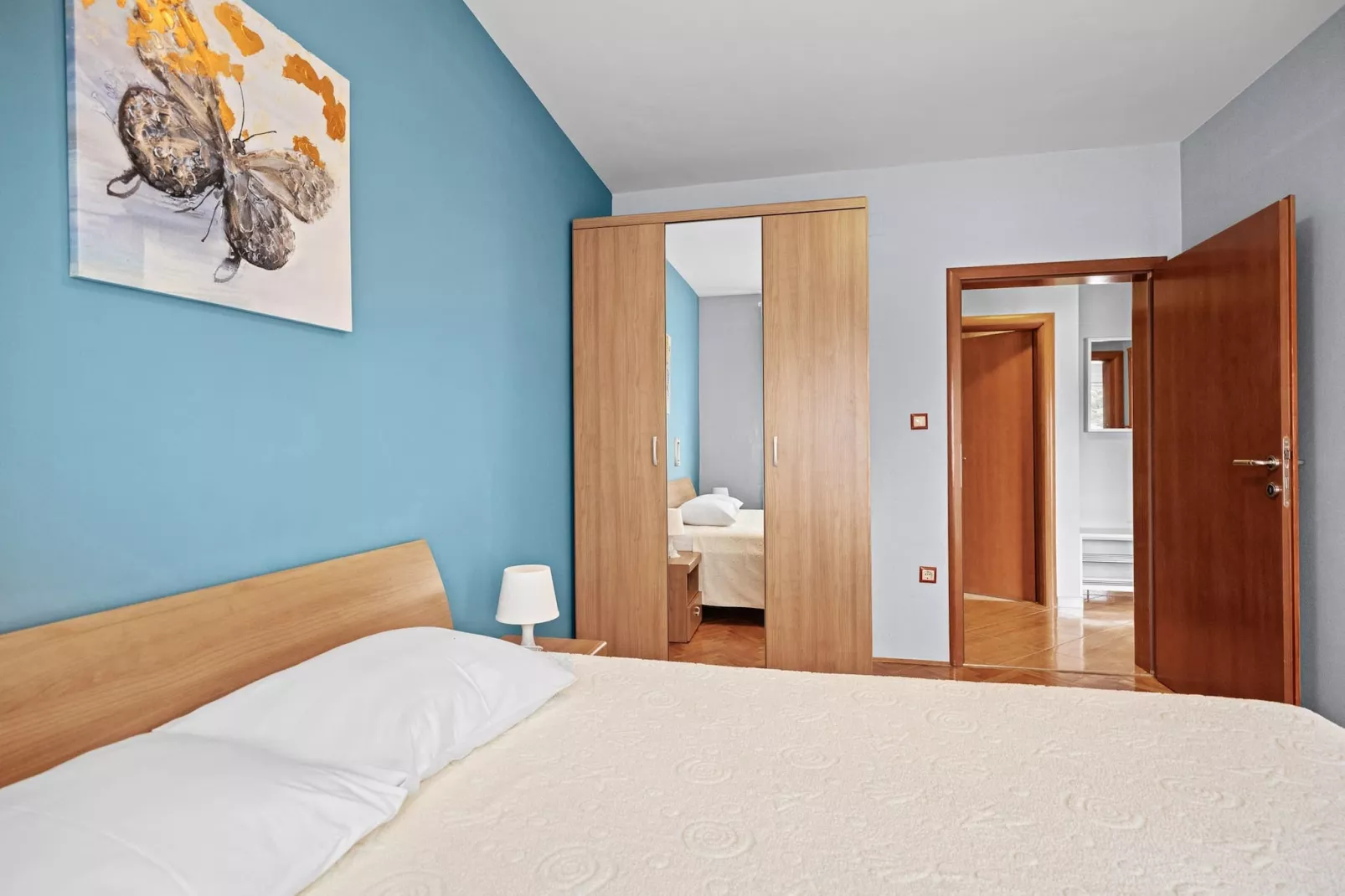 Apartments Neda - Apartment Smilje with Sea View-Slaapkamer
