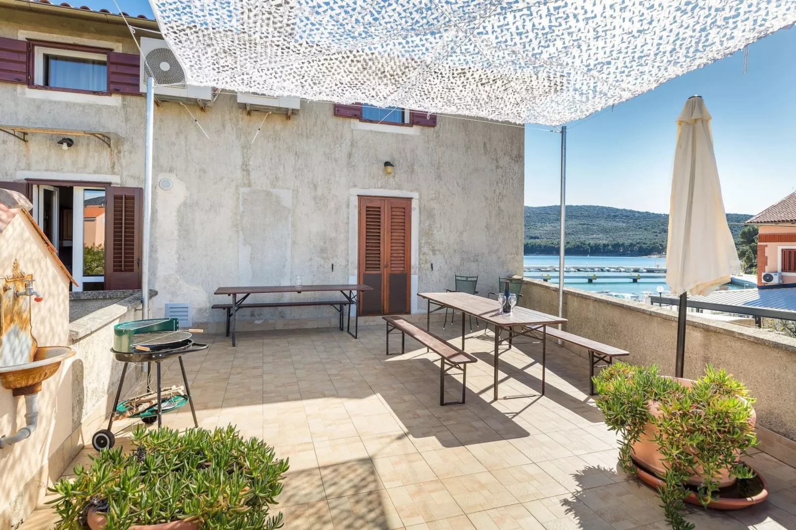 Apartment Joyce (3+2) - Lungomare Cres-Terrasbalkon