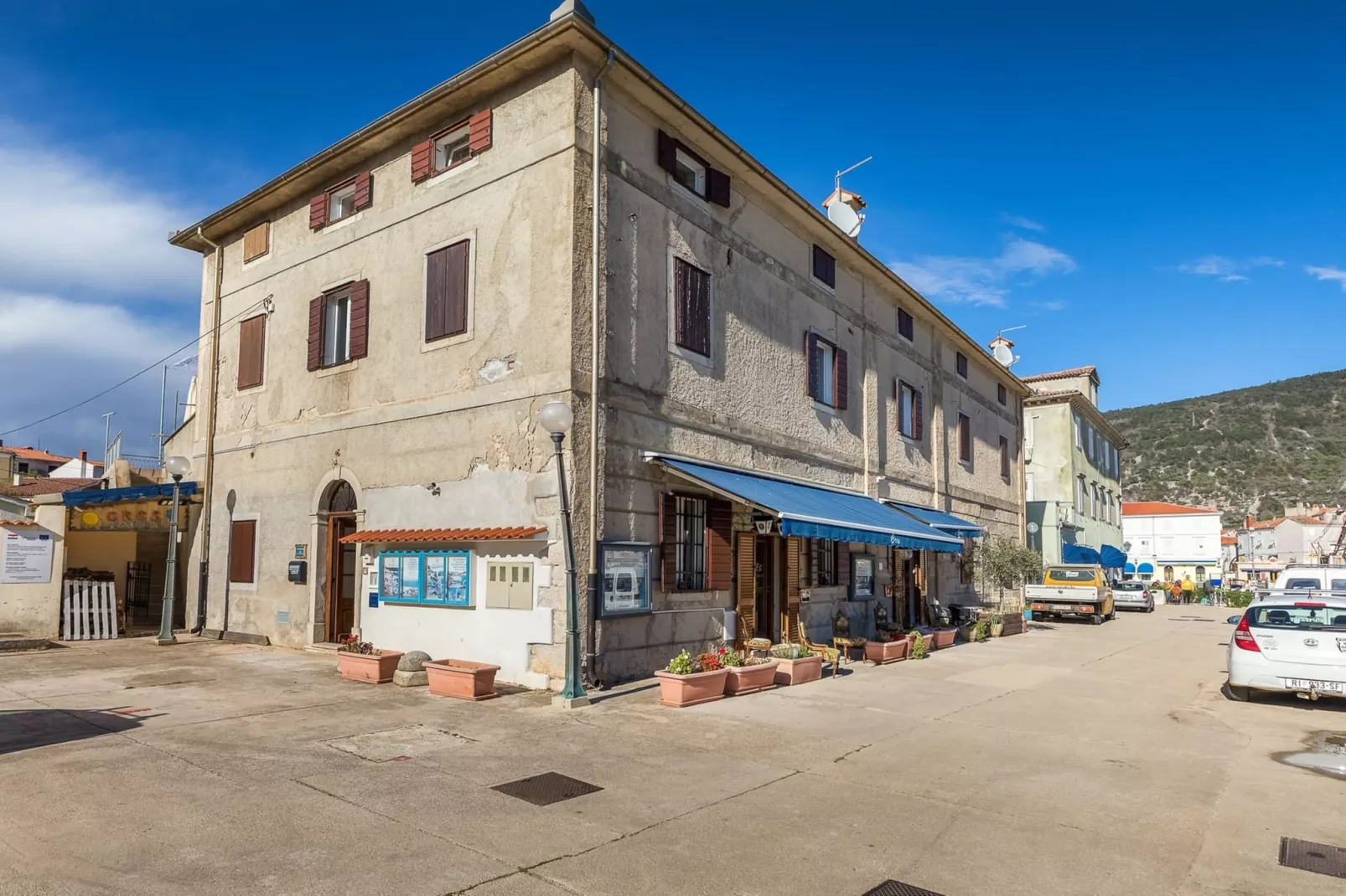 Apartment Joyce (3+2) - Lungomare Cres-Buitenlucht