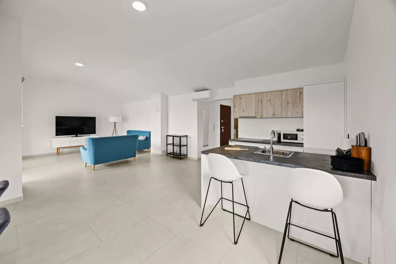 Enchanting Summer Apartment-Keuken