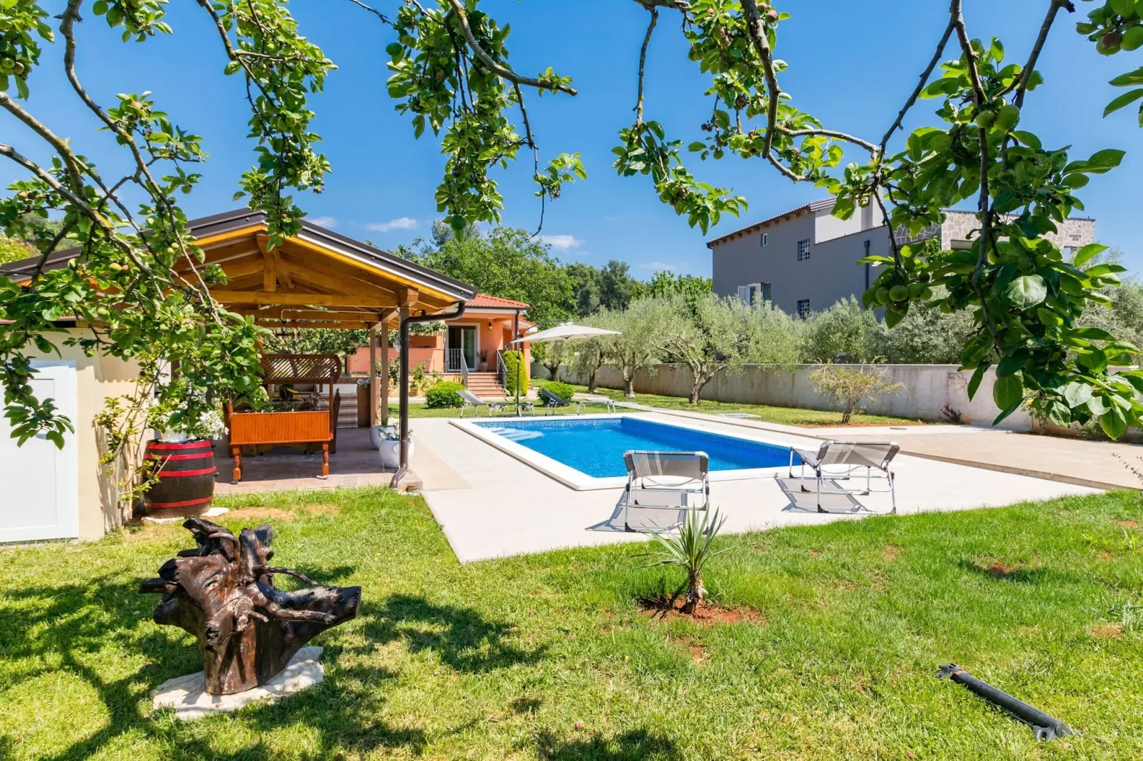 Holiday Home Dolinka with Private Pool-Zwembad