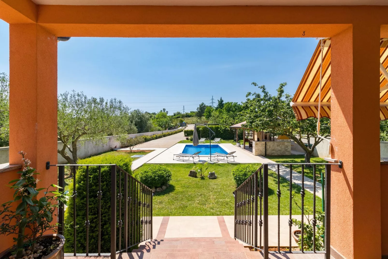 Holiday Home Dolinka with Private Pool-Zwembad