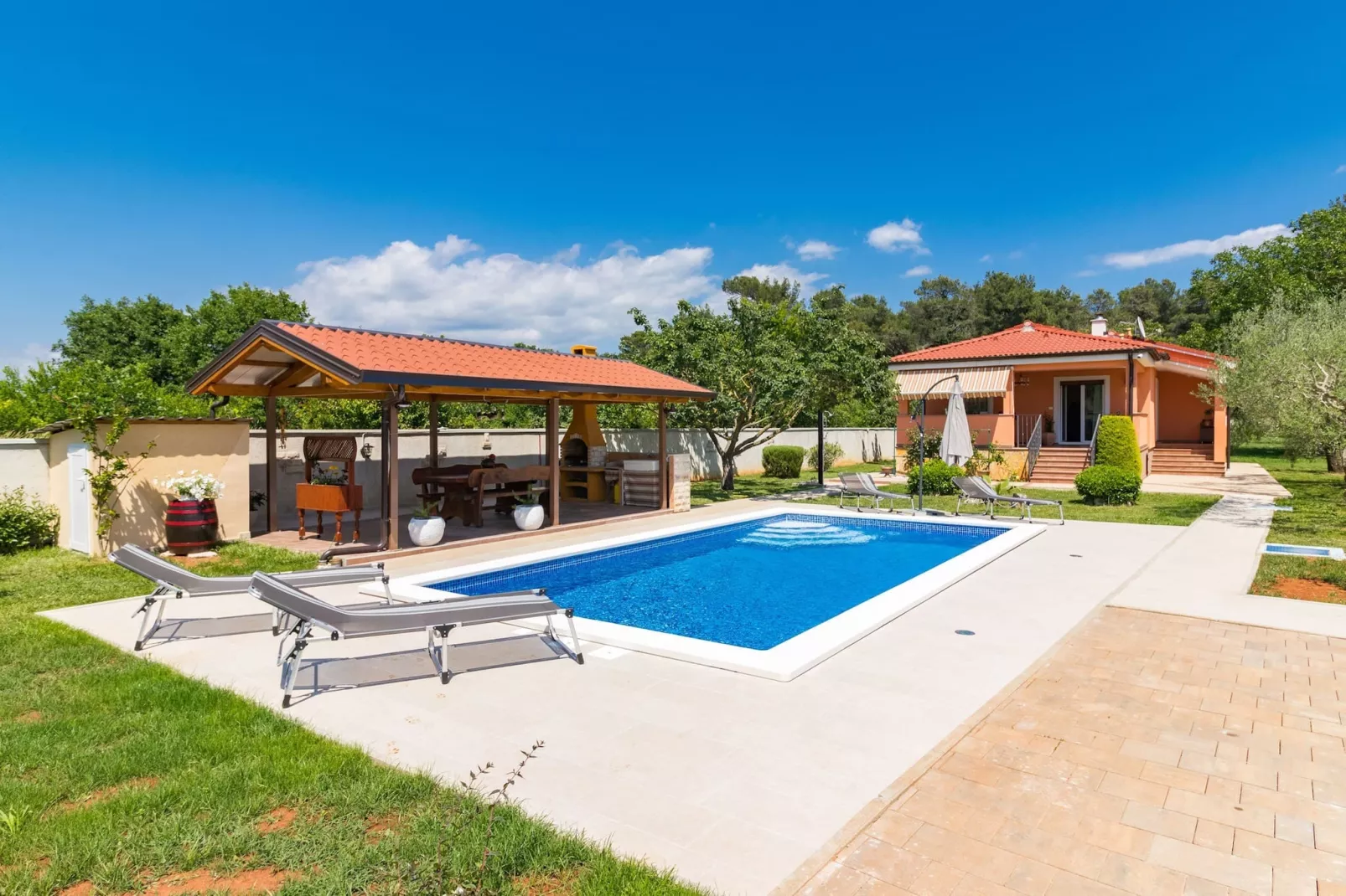Holiday Home Dolinka with Private Pool-Zwembad
