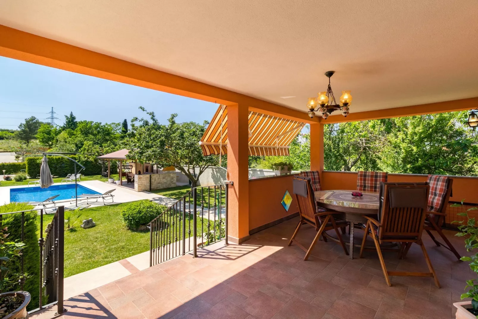 Holiday Home Dolinka with Private Pool-Terras