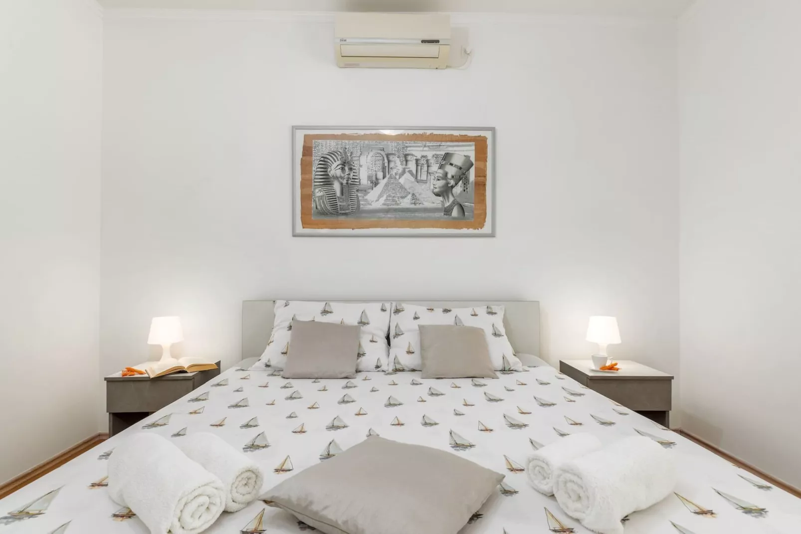 Sabi Relax Zone Apartment - Private Pool & Jacuzzi-Slaapkamer