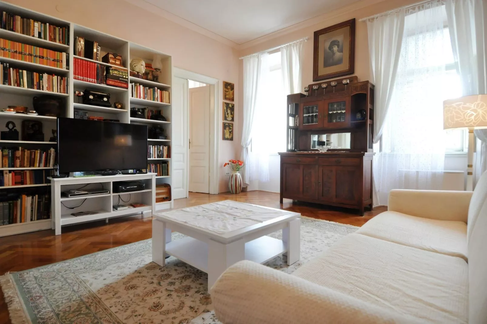 Amphitheater Art Apartment-Woonkamer