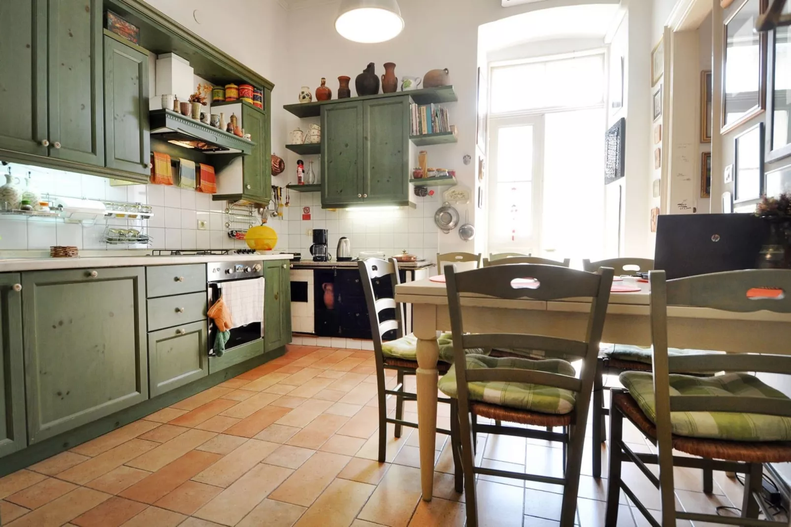 Amphitheater Art Apartment-Keuken
