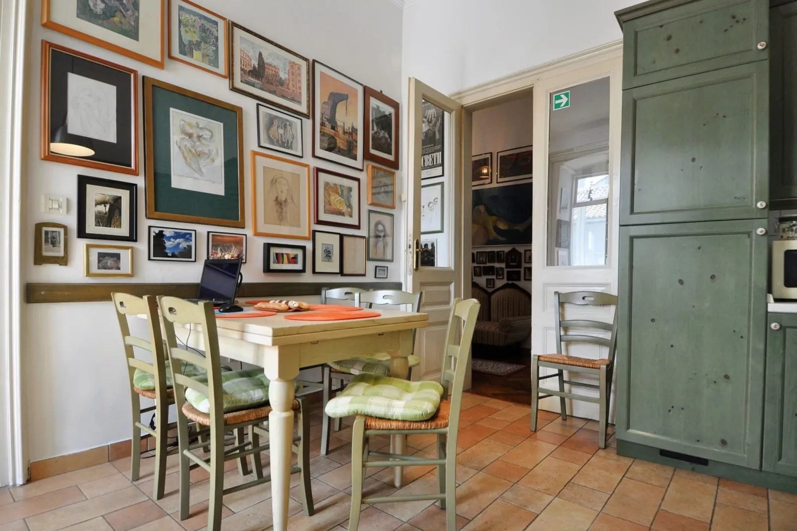 Amphitheater Art Apartment-Keuken