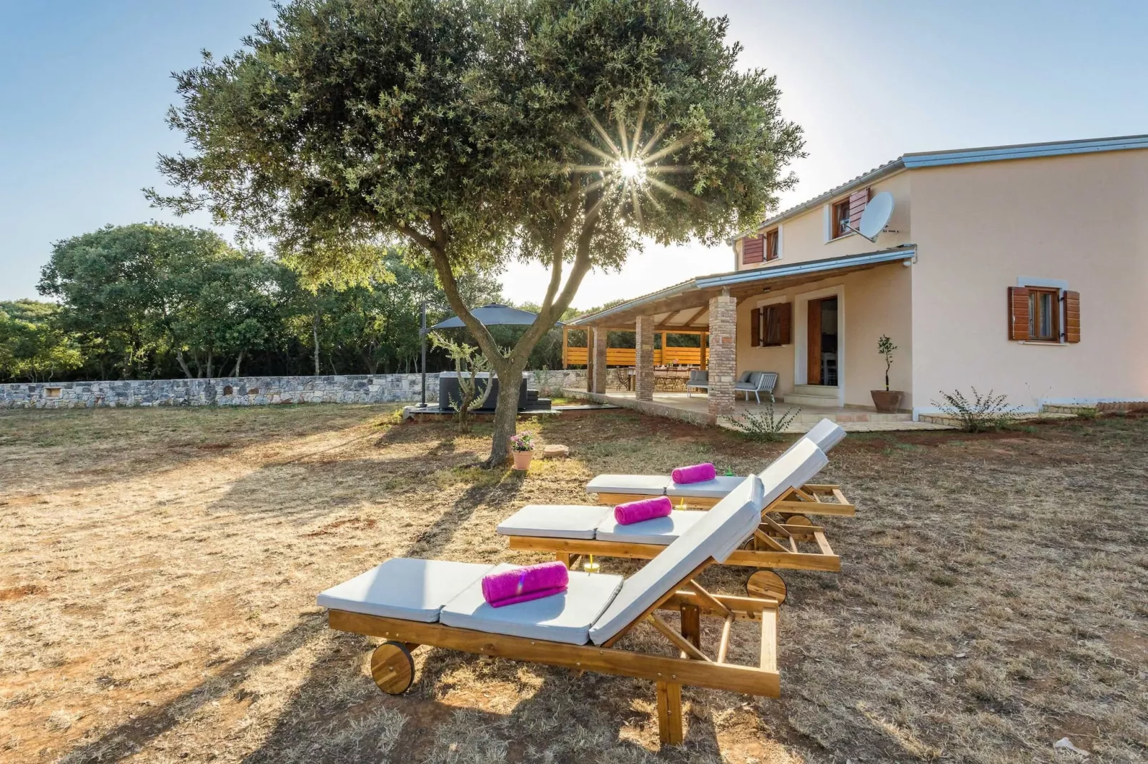 Casa Vala Romana - Big Garden, Jacuzzi, Free Bikes-Buitenlucht