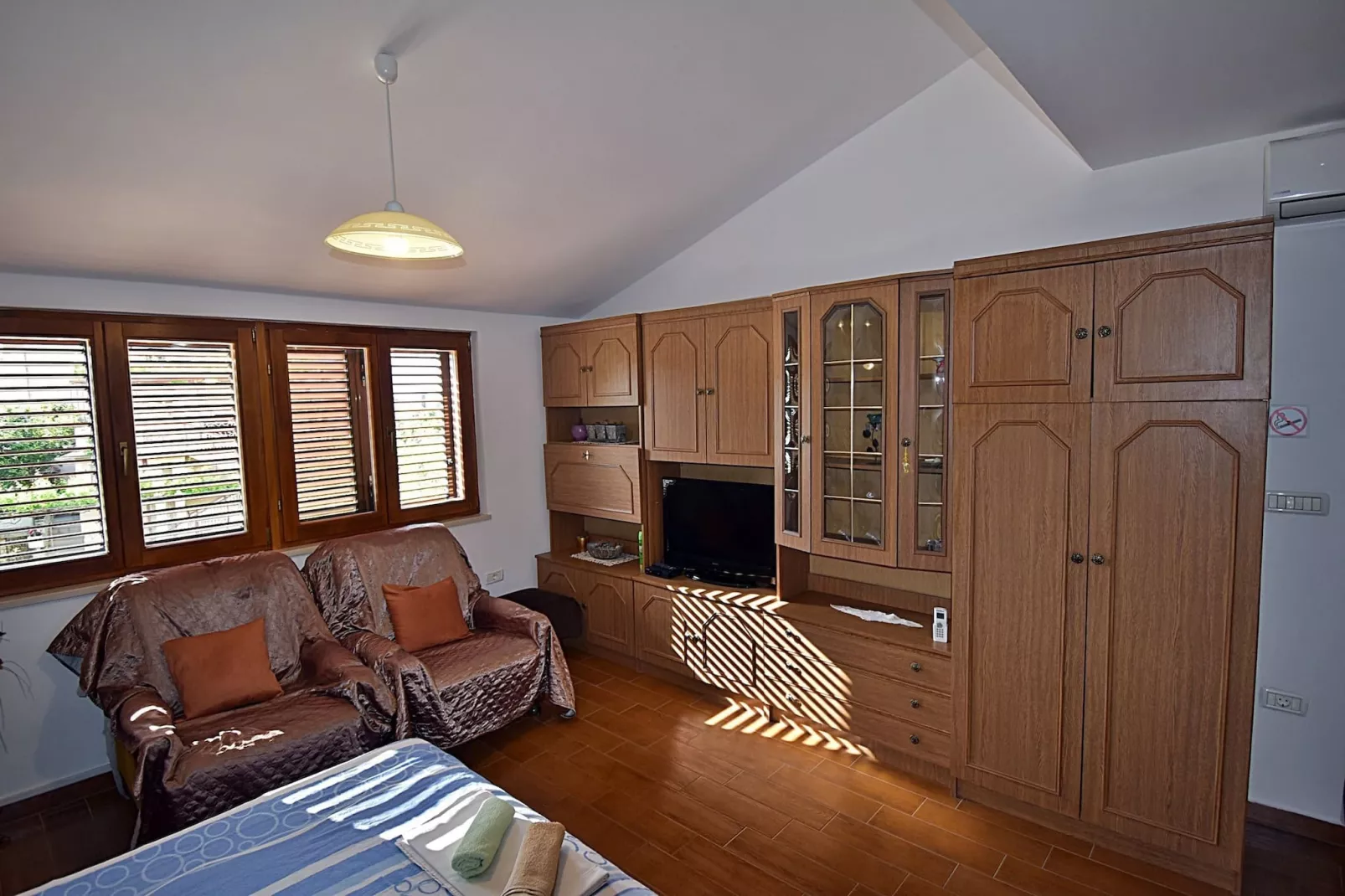 Gortan´s Cove A3 - One Bedroom Apartment Mare-Slaapkamer