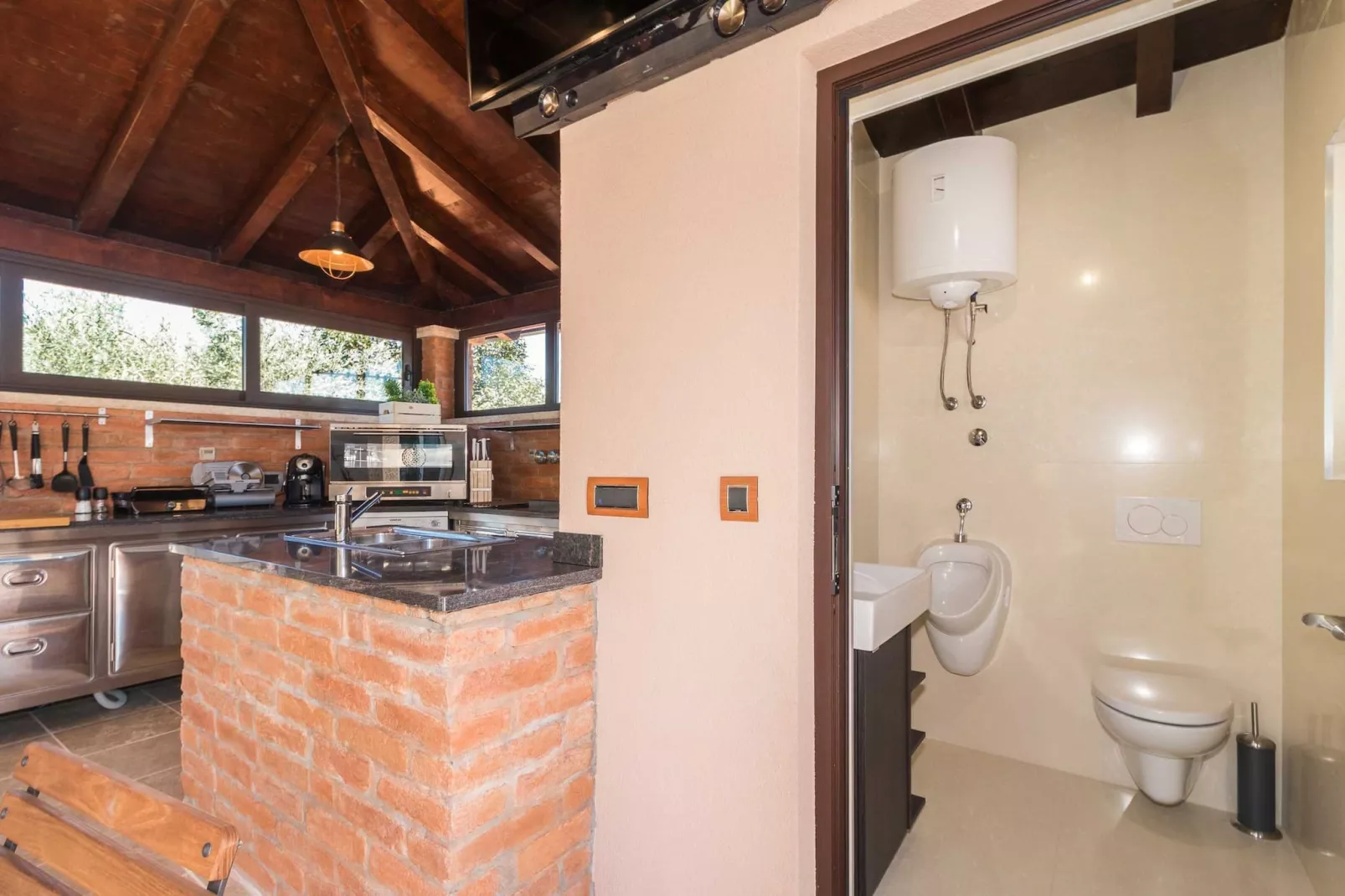 IstraKamen 16+2- Pool, Jacuzzi, Sports-Keuken