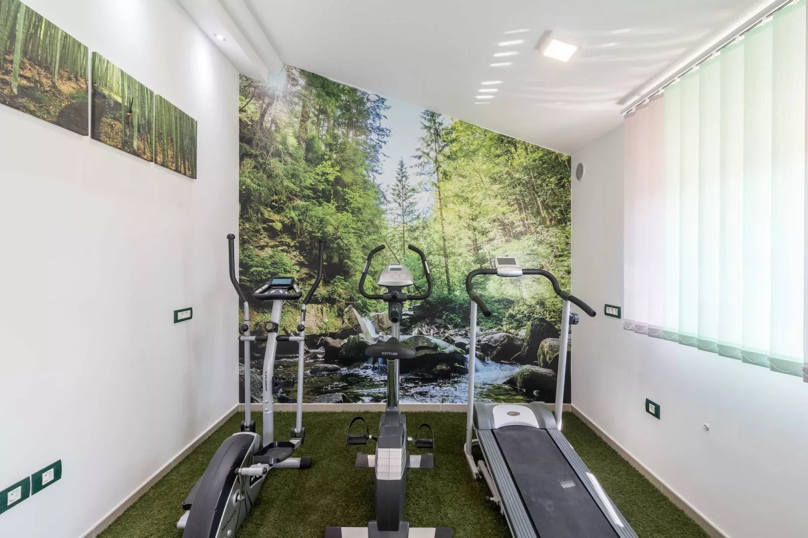 IstraKamen 16+2- Pool, Jacuzzi, Sports-Wellness