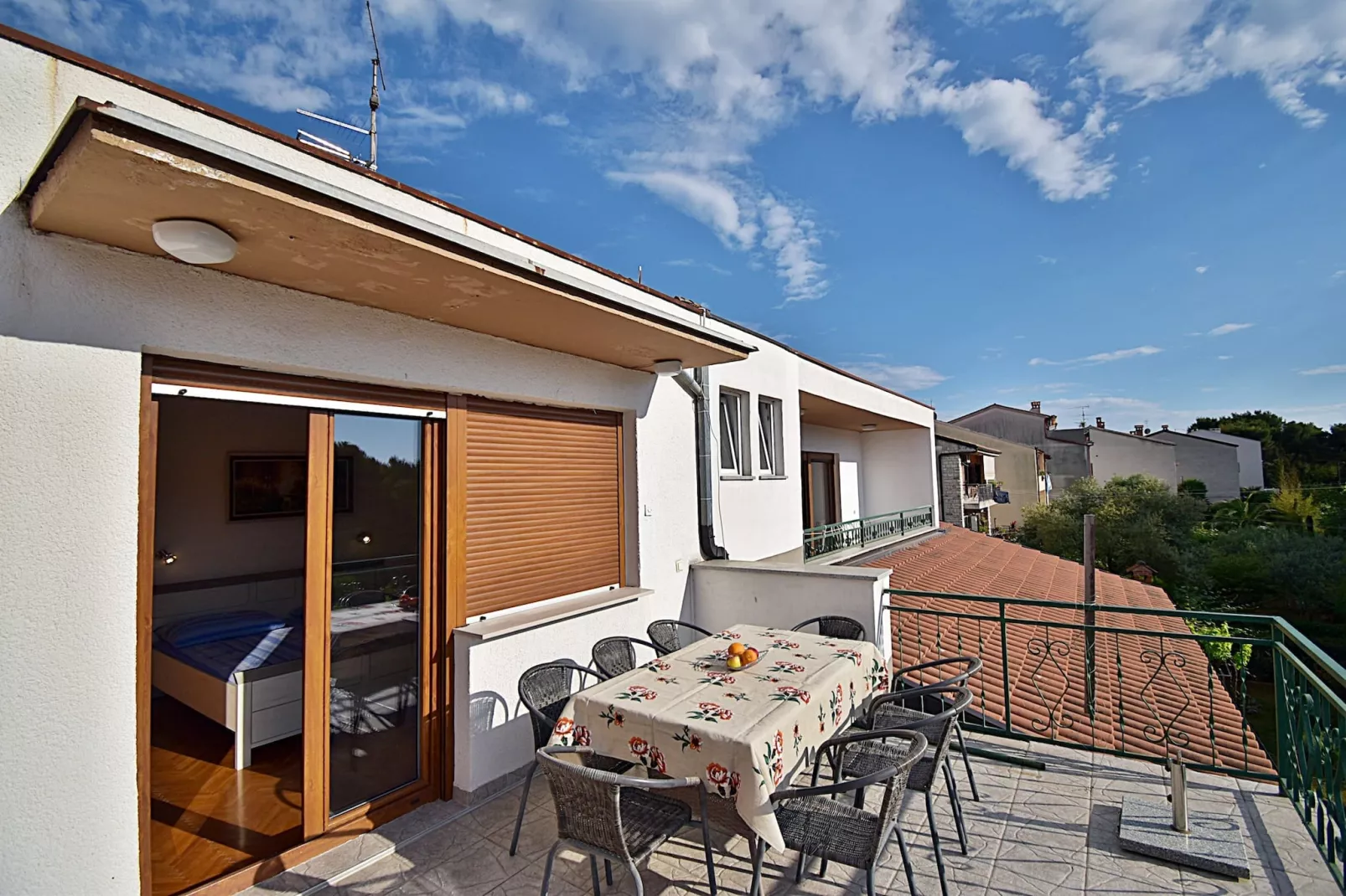 Gortan´s Cove A1 - Three Bedroom Apartment Mare-Terrasbalkon