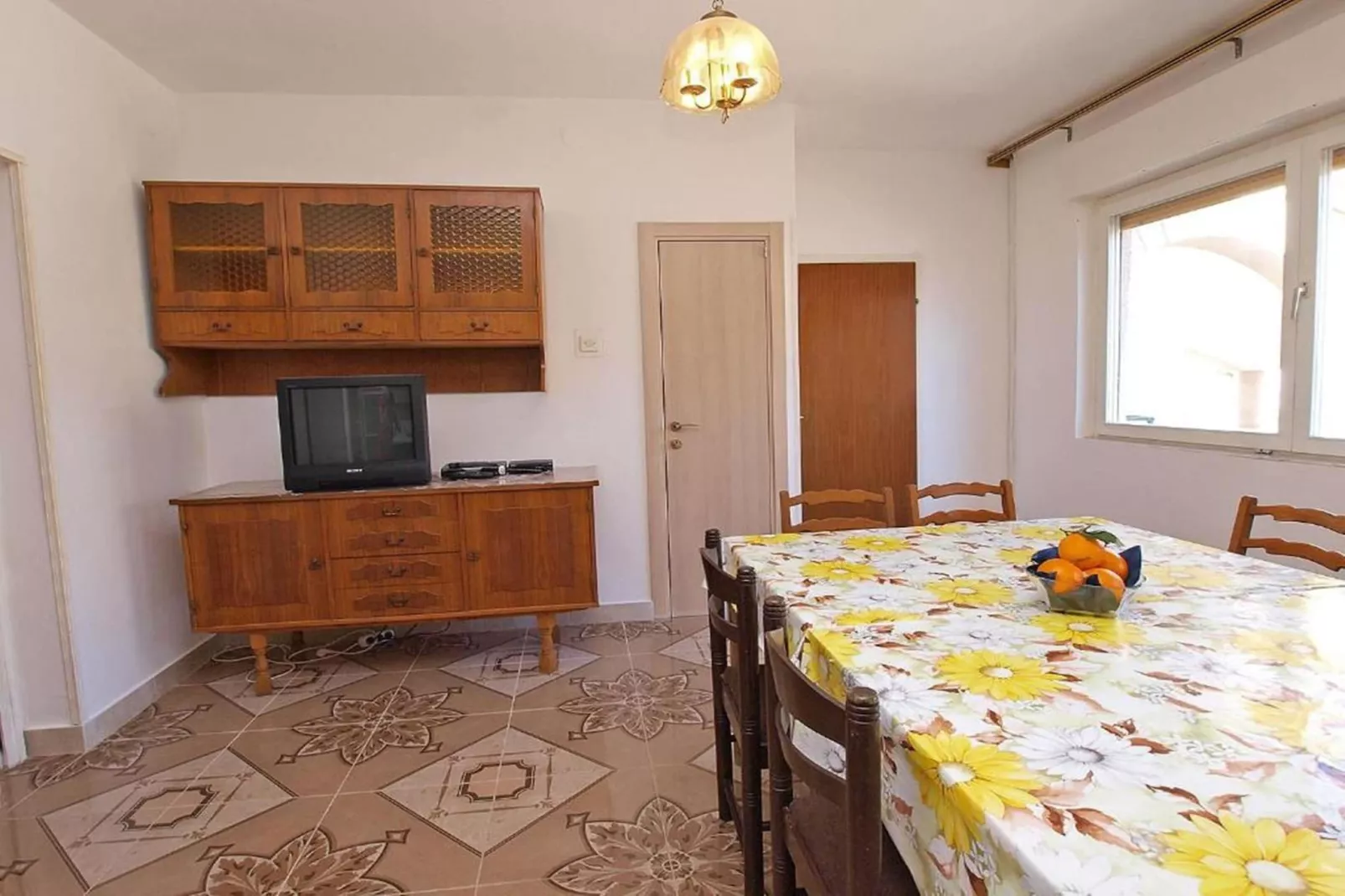 Gortan´s Cove A1 - Three Bedroom Apartment Mare-Keuken