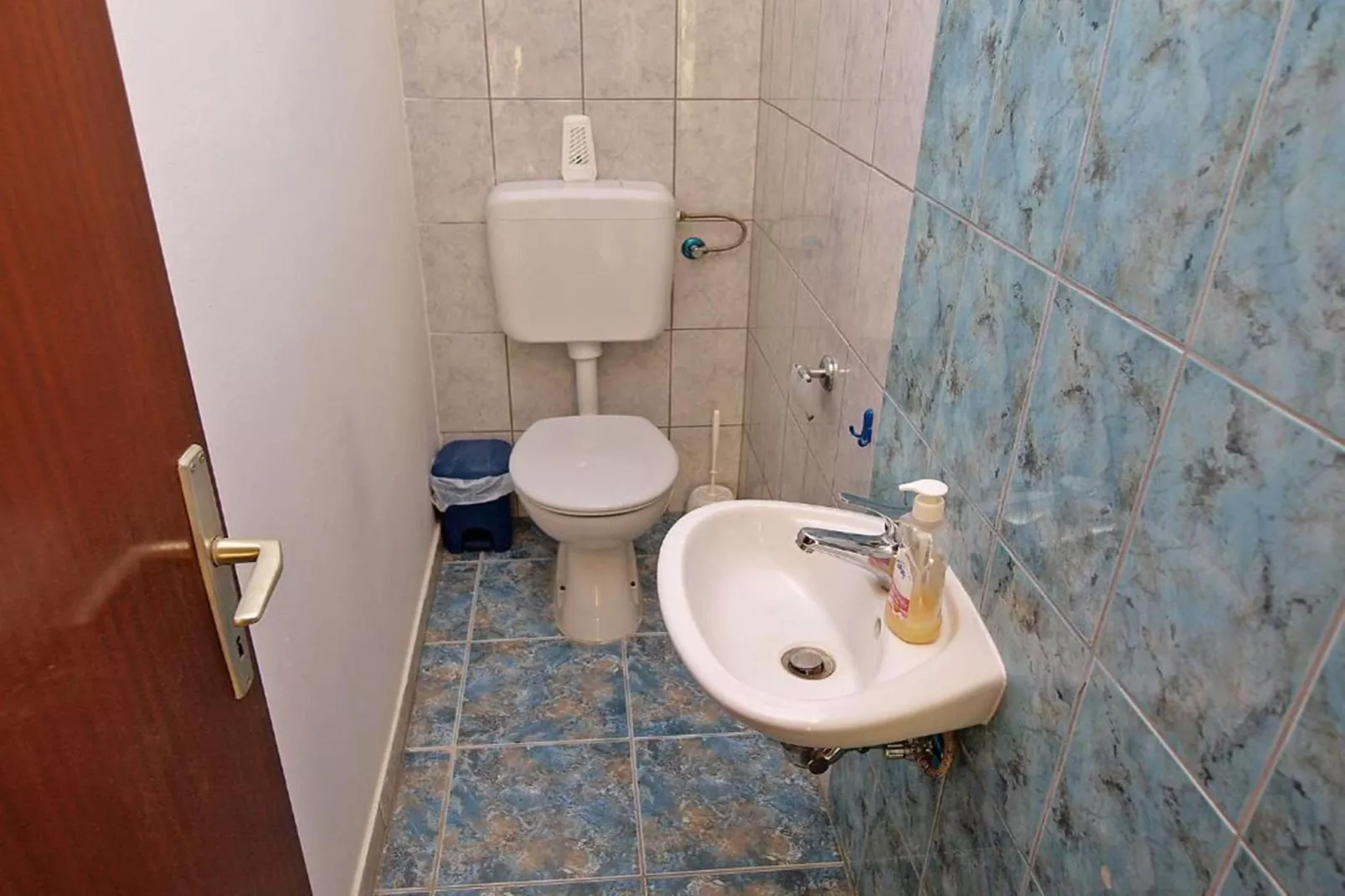 Gortan´s Cove A1 - Three Bedroom Apartment Mare-Badkamer