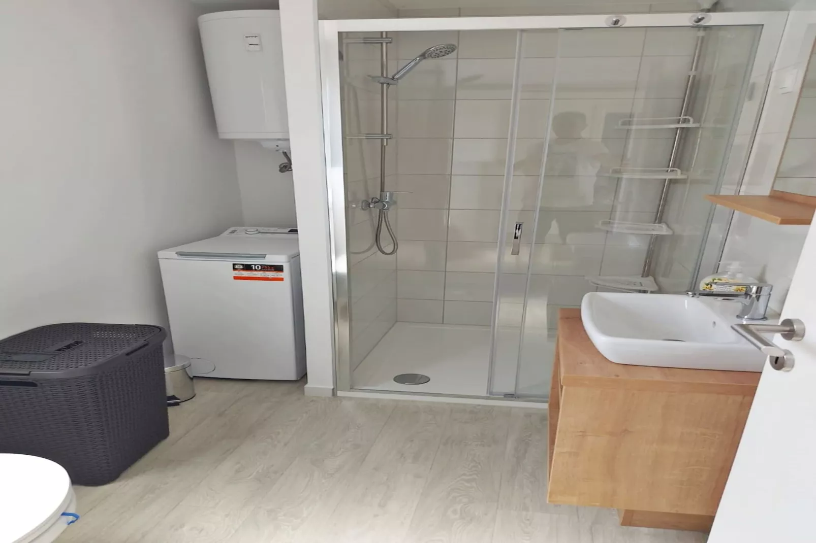 Holiday House Lucia-Badkamer