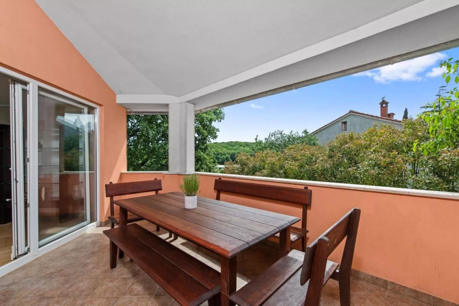 Villa Vintiana - Private Pool, Six Bedrooms-Terrasbalkon