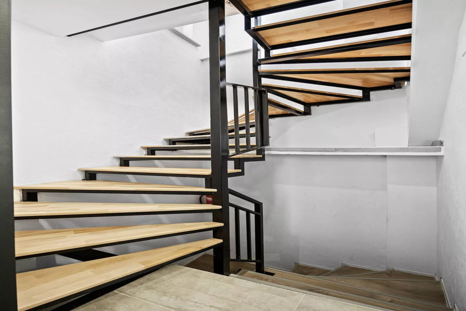 Capitolina Two Bedroom Apartment-Overloop